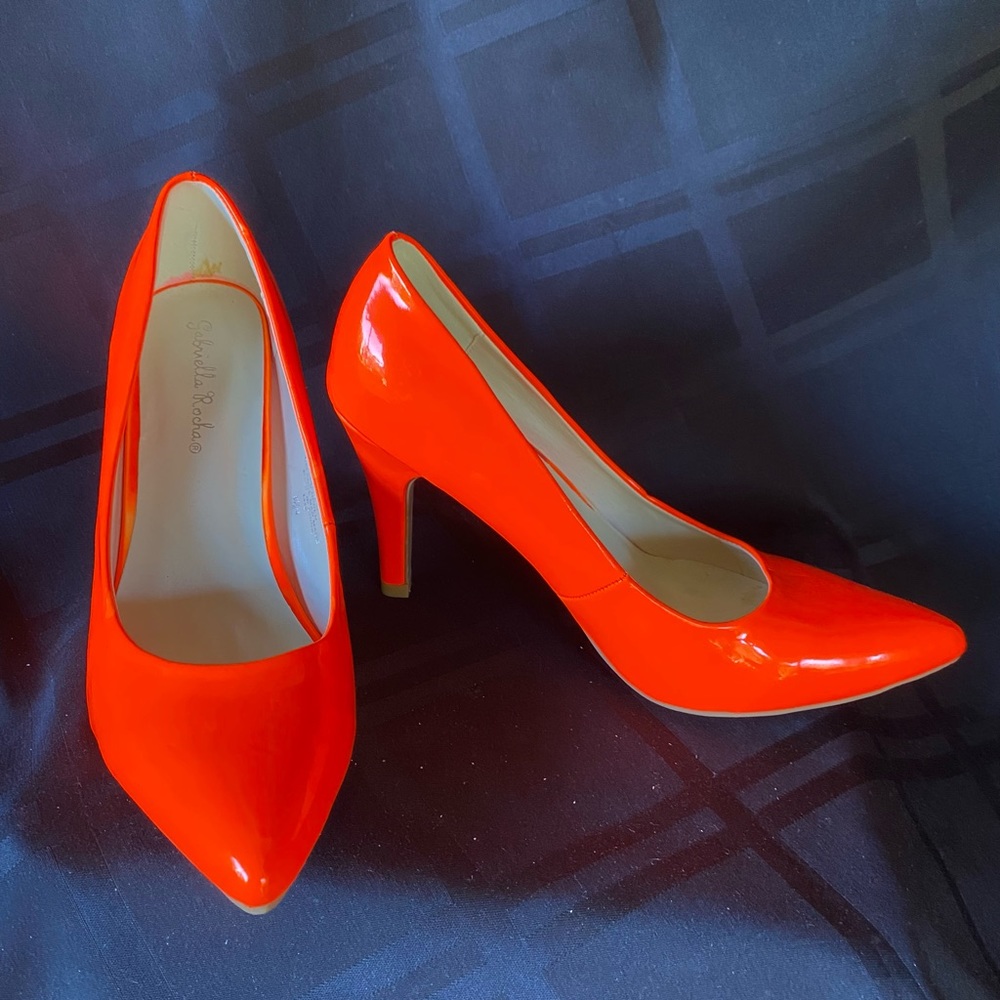 *SALE* NEW Gabriella Rocha Florescent Orange Pumps